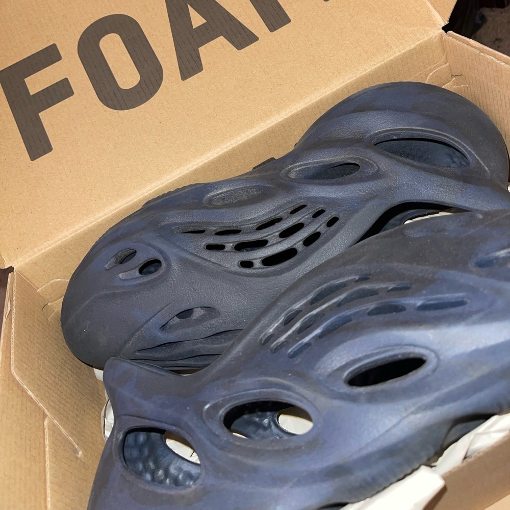 Yeezy Foam Mineral Blue